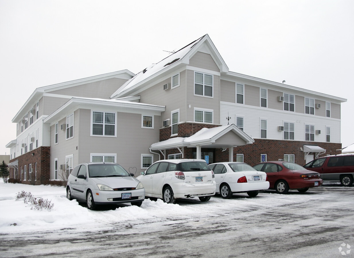 Photo - Delano Commons