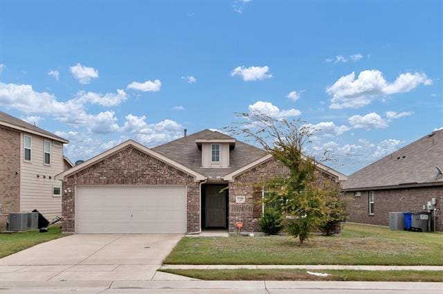 Building Photo - 5100 Royal Springs Dr