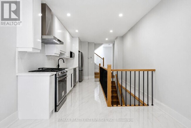 Photo - 21 Belmont St