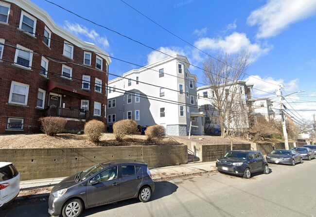 Building Photo - 21 Main St Unit 2 Rental