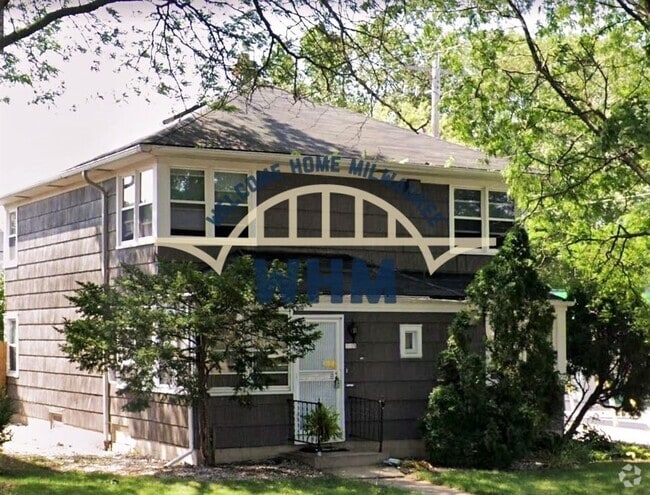 Building Photo - 3055 N 60th St Rental