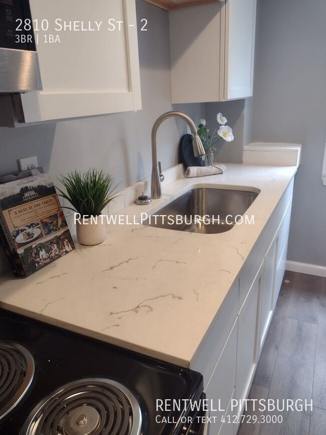Building Photo - 2810 Shelly St Unit 2 Rental