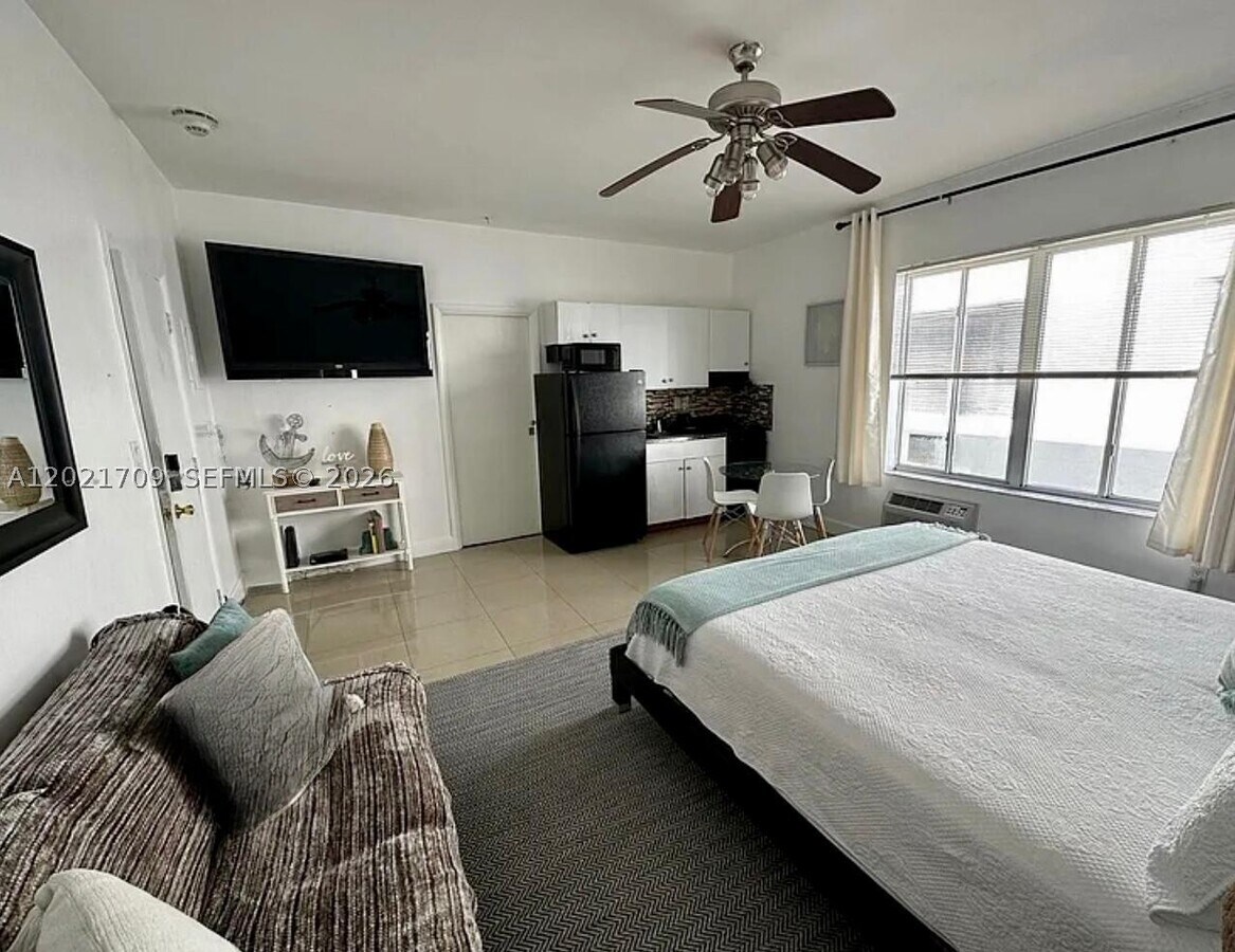 Photo - 3700 Collins Ave Unit S-306