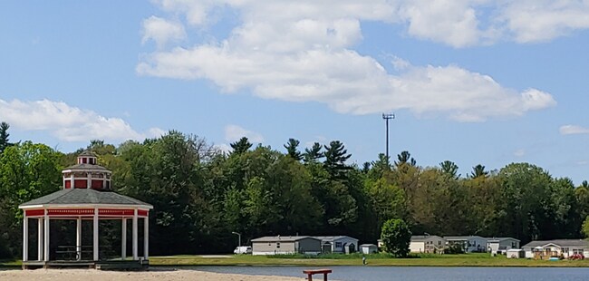 Photo - 410 Deerfield Ln