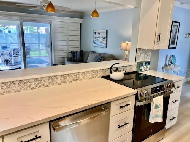 Photo - 121 14th Ave N