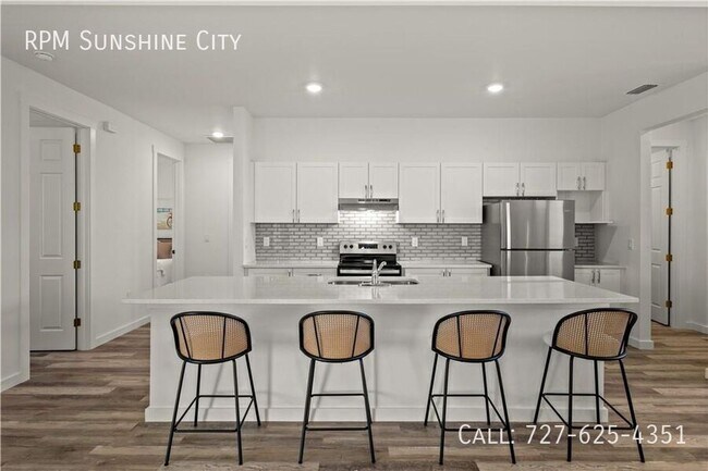 Photo - 236 NW 6th Ave