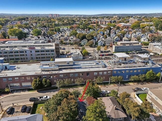 Building Photo - 17 Colby St Unit 17