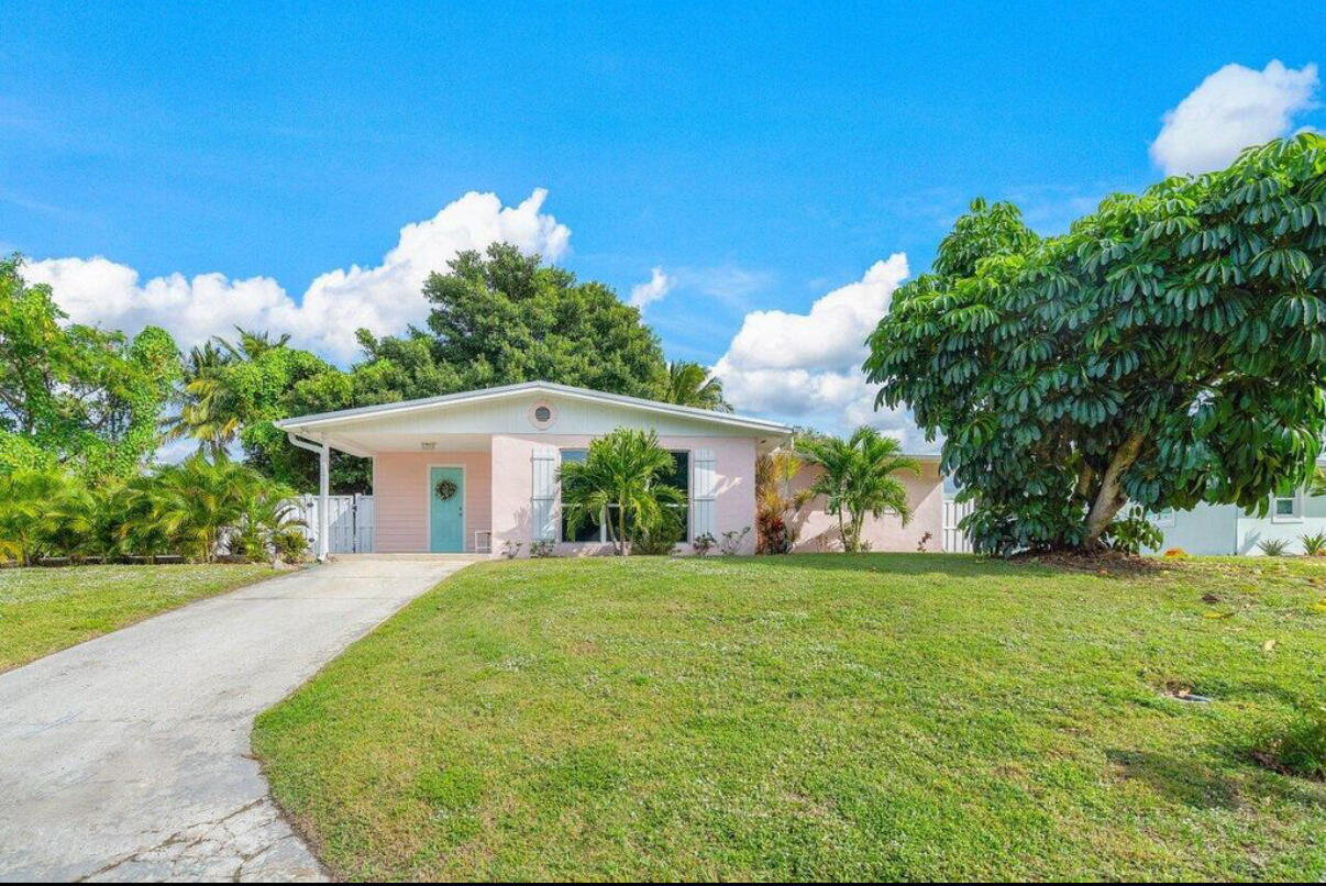 Photo - 2057 NE Ridge Ave House