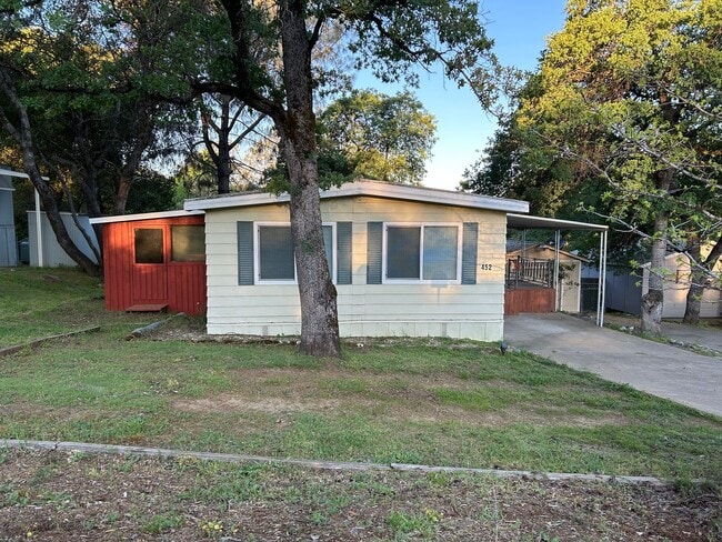 Building Photo - 452 Silver Leaf Dr