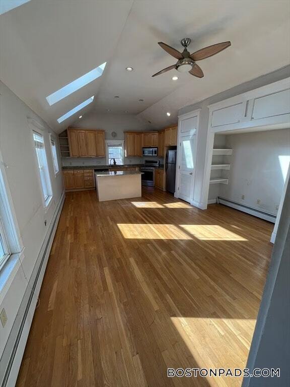 Photo - 117 Columbia St Unidad 2