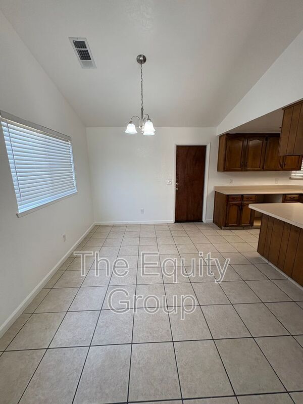 Photo - 2642 N Fairway St