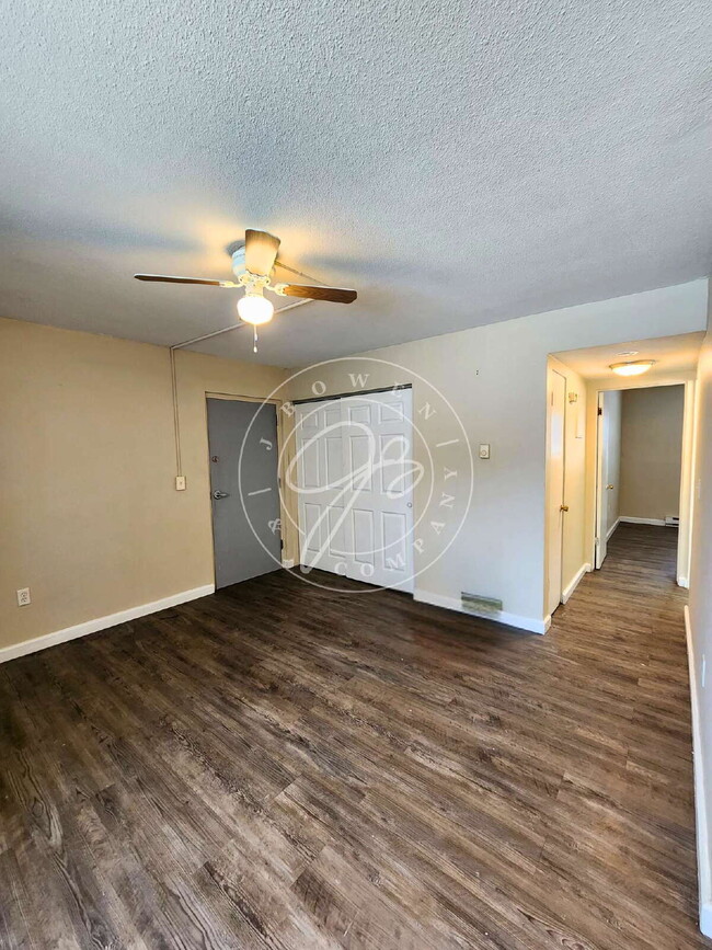 Photo - Convenient 1-Bedroom Near Oregon | First Floor | Low Utility Costs Unit #2