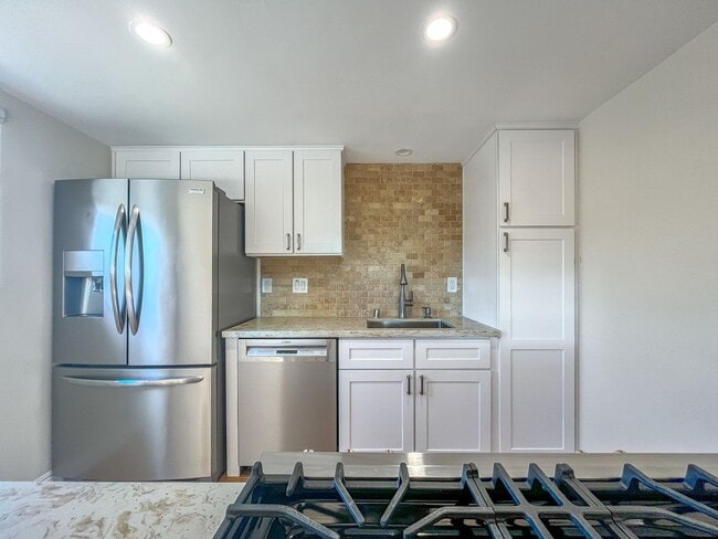 Photo - 311 W Palm Ave