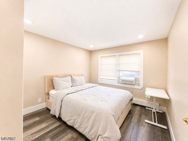 936 Stuyvesant Ave.