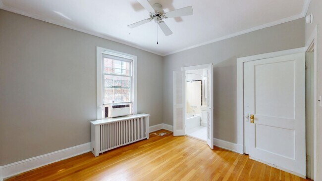 Photo - 3409 29th St NW