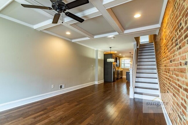 Photo - 3709 Hudson St