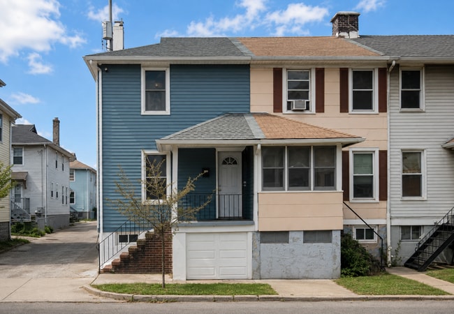 Building Photo - 4110 Curtis Ave