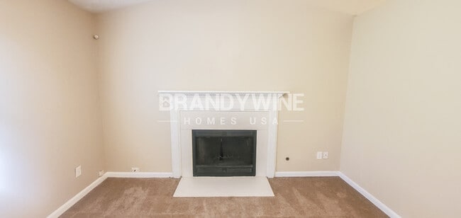 Photo - 190 Rosewood Dr