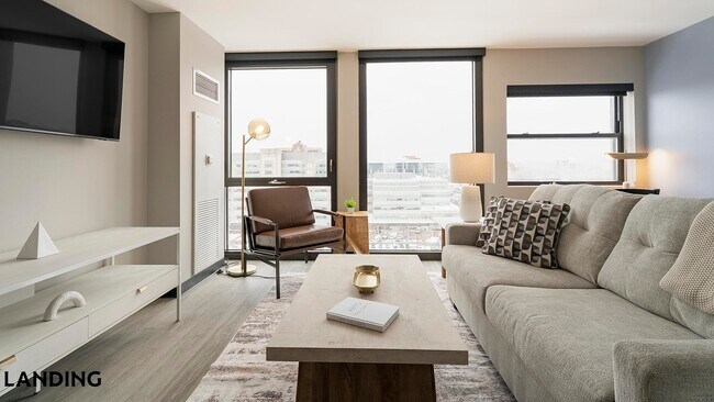 1922 W Ogden Ave Unit 1405