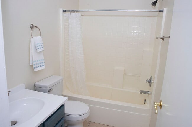 Building Photo - SINGLE FAMILY HOME. Unit 1, Arizona City, AZ 85123