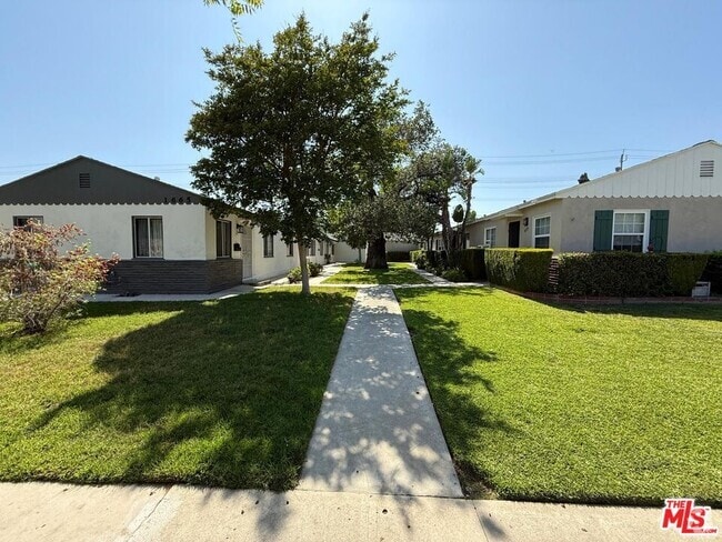 Building Photo - 1669 N Hollywood Way Rental