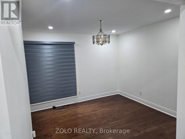 Photo - 42 Boreham Cir