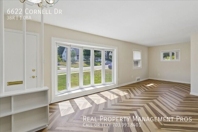 Photo - 6622 Cornell Dr