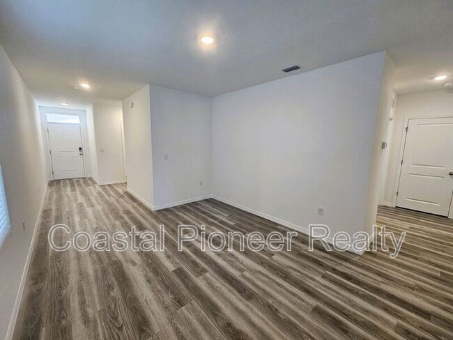 Photo - 32520 Weathered Oak Dr