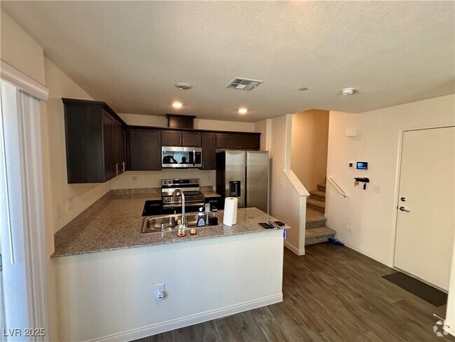 Building Photo - 2746 Champagne Gold Ave Rental