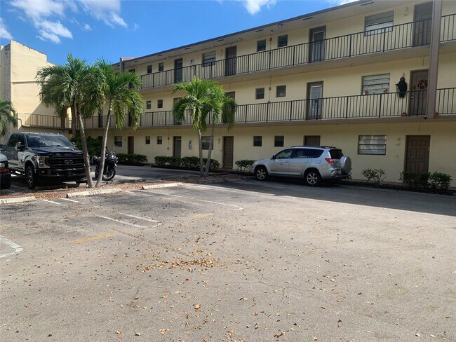 Photo - 9150 NW 38th Dr Unit 212