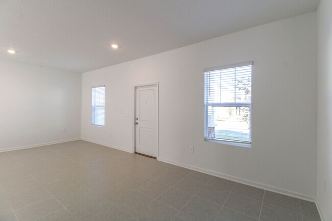 Photo - 2278 White Buffalo St