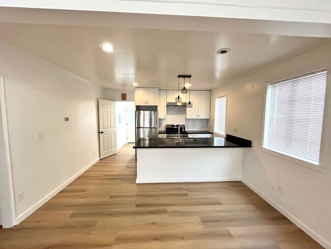 Photo - Charming 4 Bedroom Home Located in Lomita Park Neighborhood