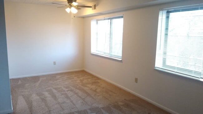 Photo - Ambassador Apartments