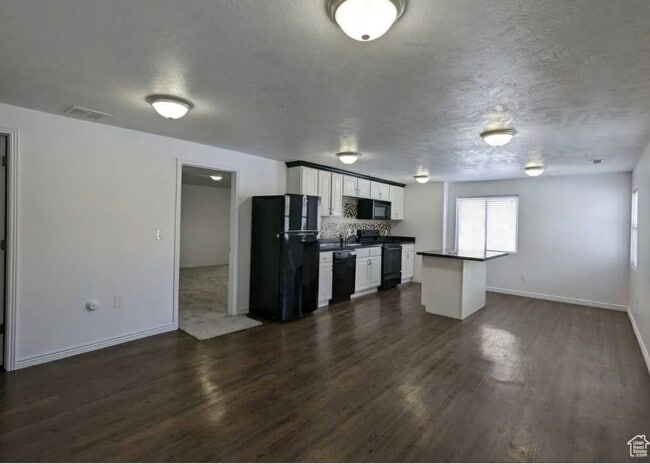 Photo - 4138 S Captains St