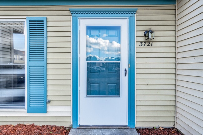 Photo - 3721 Sugar Creek Cir