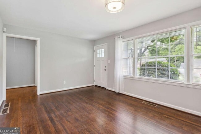 Photo - 1960 Brewer Blvd SW