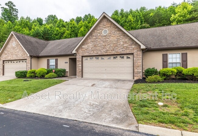5104 Cates Bend Way