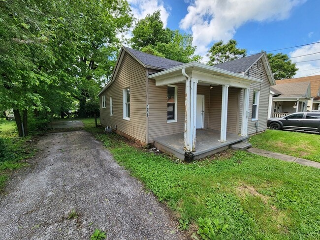 Photo - Spacious 2-Bedroom, 1-Bathroom Home AVAILABLE NOW!!