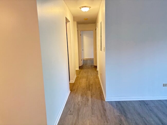 Photo - 1104 Castilian Ct Unit 109