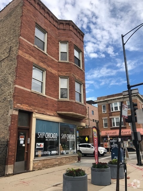 Building Photo - 3604 N Damen Ave Unit #1 Rental