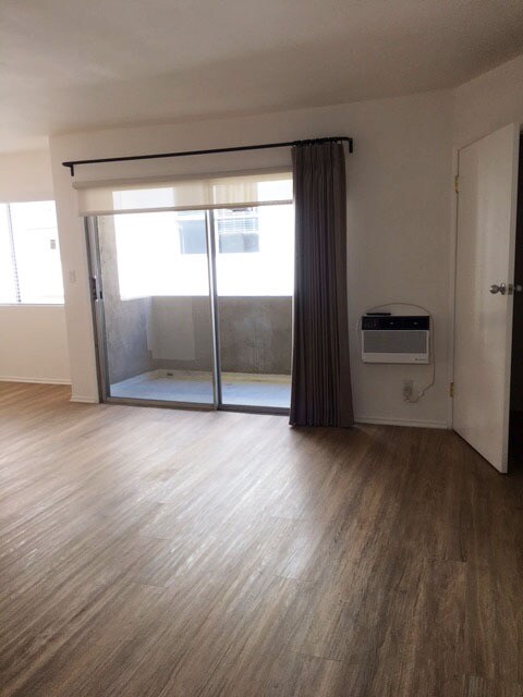 Photo - 11642 Kiowa Avenue