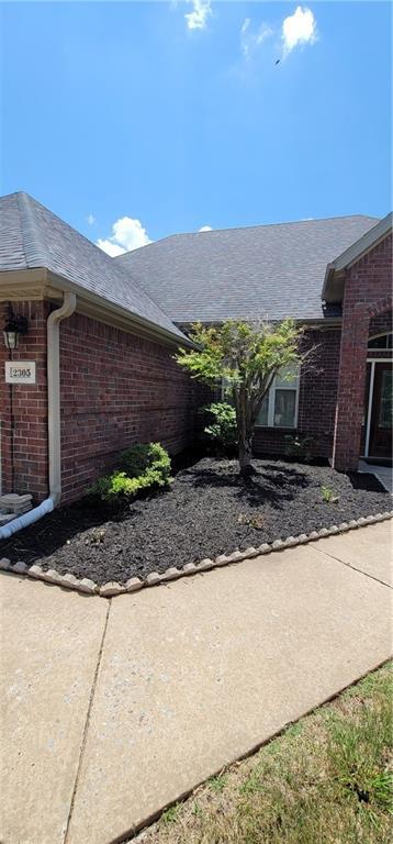 Photo - 2305 SW Chinquapin Ave