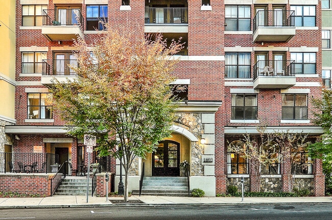 Photo - 1803 Broadway Unit 313