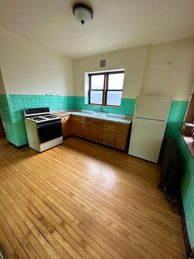 Photo - 2257 W 23rd Pl Unit 2