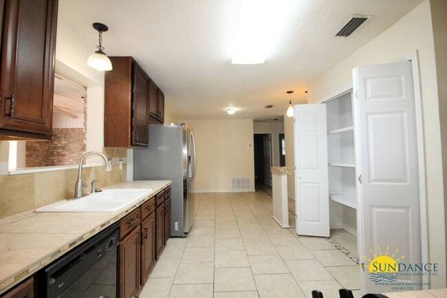 Photo - Beautiful Northgate Estates Home with Pool!