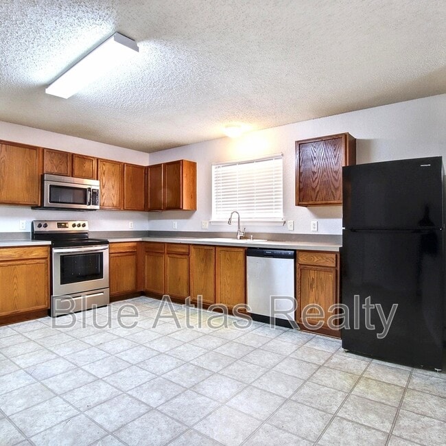 Photo - 1570 Brandywine Ln