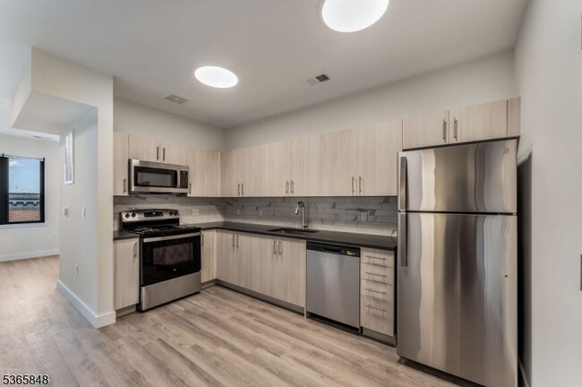 Photo - 72 S Essex Ave Unit 508