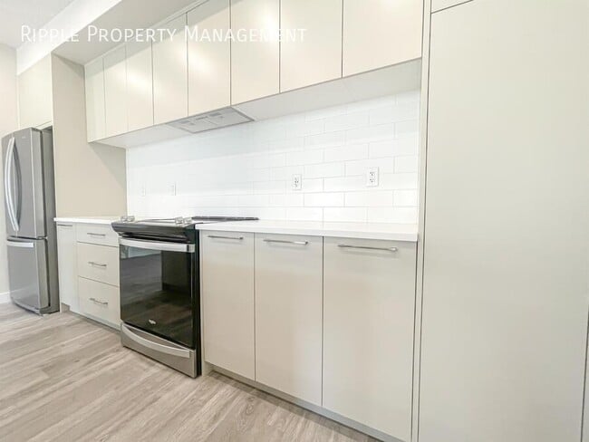 Photo - Amazing 2 bedroom 2 bathroom apartment in the community of University District Unit 302