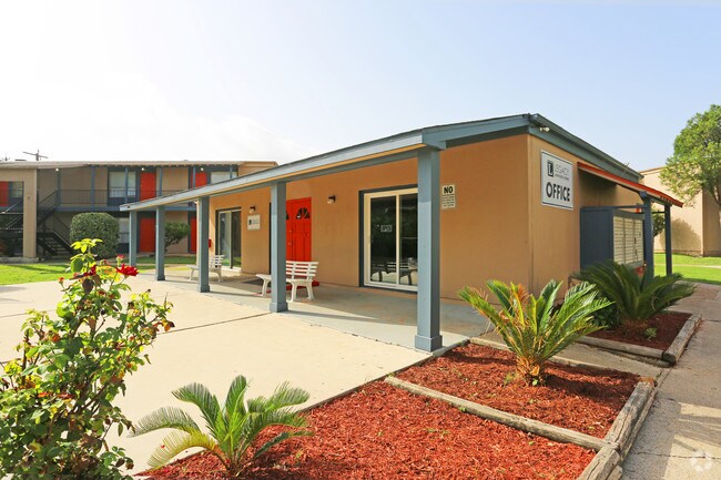 Building Photo - Legacy Rental