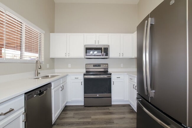 Photo - 21635 N 29th Dr